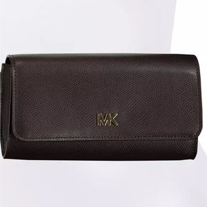 NWT-Michael Kors Saffiano Leather Logo Fanny Pack